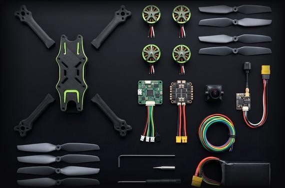 DIY drone kit: frame, motors, speed controllers, FPV camera and battery